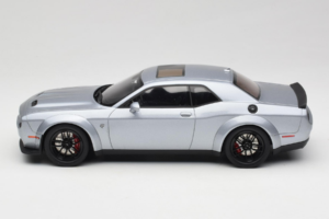 Dodge Challenger SRT Hellcat Redeye Silber GT Spirit 1:18 GT226 Resin – Bild 3 von 6