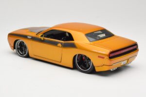 Dodge Challenger Concept Gold Maisto 1:18 31320 Metall – Bild 7 von 8