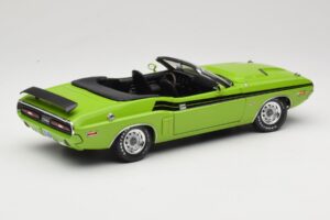 Dodge Challenger Cabriolet Grün Greenlight 1:18 12803-06G Metall – Bild 3 von 8