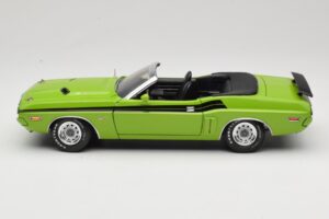 Dodge Challenger Cabriolet Grün Greenlight 1:18 12803-06G Metall – Bild 4 von 8
