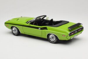 Dodge Challenger Cabriolet Grün Greenlight 1:18 12803-06G Metall – Bild 7 von 8