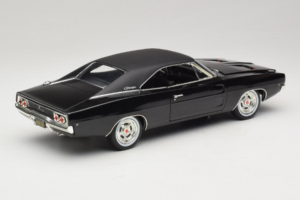 Dodge Charger R/T Steve McQueen Bullitt Movie Greenlight 1:18 12839 Metall – Bild 3 von 8