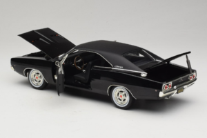 Dodge Charger R/T Steve McQueen Bullitt Movie Greenlight 1:18 12839 Metall – Bild 5 von 8