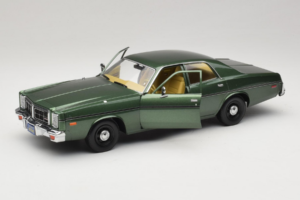 Dodge Monaco Grün Hunter GreenLight 1:18 19045 Metall – Bild 2 von 8