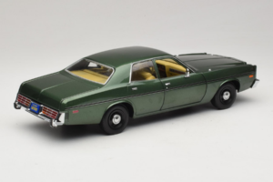Dodge Monaco Grün Hunter GreenLight 1:18 19045 Metall – Bild 3 von 8