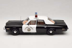 Dodge Monaco Highway Patrol CHiPS Auto World 1:18 AWSS112/06 Metall – Bild 4 von 8