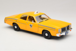 Dodge Monaco Taxi Rocky III GreenLight 1:18 19111 Metall – Bild 6 von 8