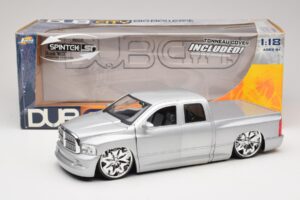 Dodge Ram Tuned Silber Jada 1:18 63162-SM Metall – Bild 8 von 8