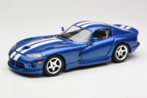 Dodge Viper GTS SR II Blau mit Weissen Streifen Bburago 1:18 3330 Metall