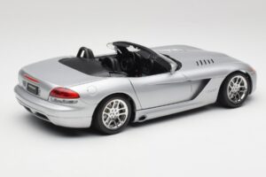 Dodge Viper SRT-10 Bright Silber Bburago 1:18 34908 Metall – Bild 3 von 8