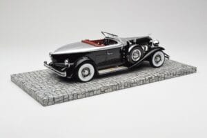 Duesenberg Model J Torpedo Disappearing Top Convertible Coupe Silber Schwarz Minichamps 1:18 107150431 Resin – Bild 2 von 6