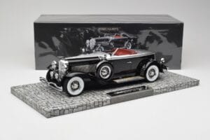 Duesenberg Model J Torpedo Disappearing Top Convertible Coupe Silber Schwarz Minichamps 1:18 107150431 Resin – Bild 6 von 6