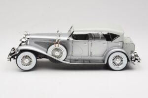 Duesenberg SJ Silber GreenLight 1:18 13525 Metall – Bild 4 von 8