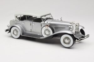 Duesenberg SJ Silber GreenLight 1:18 13525 Metall – Bild 6 von 8