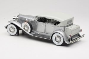 Duesenberg SJ Silber GreenLight 1:18 13525 Metall – Bild 7 von 8