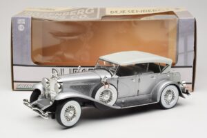 Duesenberg SJ Silber GreenLight 1:18 13525 Metall – Bild 8 von 8