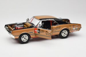 Oldsmobile 442 Hurst Hairy Olds Twin-Engine 4WD 1966 Highway 61 1:18 50089 Metall – Bild 2 von 8