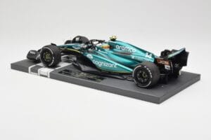Aston Martin AMR23 #14 F. Alonso 3rd Place Saudi Arabian GP 2023 Minichamps 1:18 117230214 Metall – Bild 5 von 7