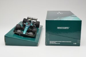 Aston Martin AMR22 #5 S. Vettel Last Race Abu Dhabi GP 2022 Minichamps 1:18 147222205 Resin – Bild 6 von 7