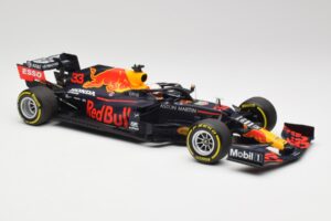 Aston Martin Red Bull Racing RB16 #33 M. Verstappen Abu Dhabi GP Winner 2020 Minichamps 1:18 110201733 Metall – Bild 4 von 7