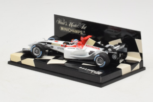 BAR 006 Honda #10 T. Sato BAR Honda F1 Team 2004 Minichamps 1:43 400040010 Metall – Bild 3 von 5