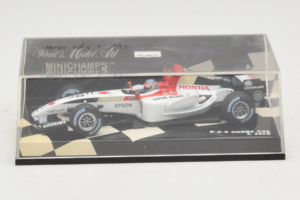 BAR 006 Honda #10 T. Sato BAR Honda F1 Team 2004 Minichamps 1:43 400040010 Metall – Bild 4 von 5