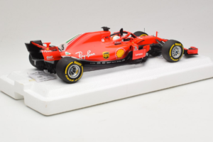 Ferrari SF71-H #5 S. Vettel Australian GP Winner 2018 BBR 1:18 BBR181805 Metall – Bild 2 von 7
