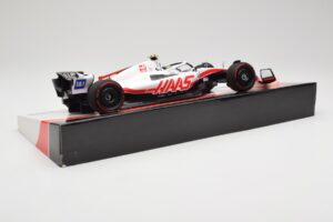Haas VF-22 #47 M. Schumacher Bahrain GP 2022 Minichamps 1:18 147220147 Metall – Bild 3 von 7