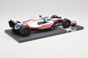 Haas VF-22 #47 M. Schumacher Brazilian GP 2022 Minichamps 1:18 117222147 Resin – Bild 3 von 7
