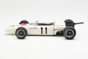 Honda RA272 #11 R. Ginther Mexican Grand Prix 1965 AUTOart 1:18 86597 Metall – Bild 4 von 8