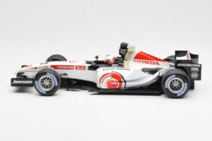 Honda RA106 Honda Racing Team J. Button F1 Showcar 2006 Minichamps 1:18 BUTTON001 Metall – Bild 3 von 6