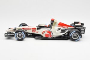 Honda Racing Team RA106 #11 R. Barrichello F1 2006 Minichamps 1:18 100060011 Metall – Bild 3 von 6