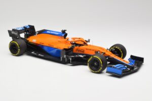 McLaren MCL35M #3 D. Ricciardo Bahrain GP 2021 Minichamps 1:18 530211803 Metall – Bild 4 von 7