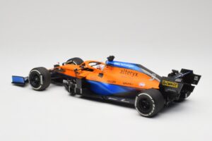 McLaren MCL35M #3 D. Ricciardo Italian GP Winner 2021 Minichamps 1:18 530213303 Resin – Bild 5 von 7
