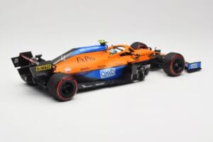 McLaren MCL35M #4 L. Norris Pole Position Russian GP 2021 Minichamps 1:18 530213404 Metall – Bild 2 von 7