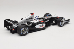 McLaren MP4/19 Mercedes D. Coulthard F1 2004 Minichamps 1:18 530041805 Metall – Bild 2 von 7