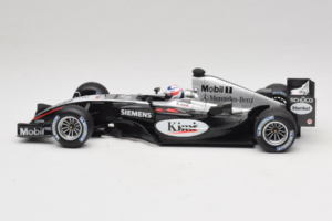 McLaren MP4/19 Mercedes K. Raikkonen F1 2004 Minichamps 1:18 530041806 Metall – Bild 3 von 7