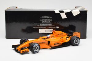 McLaren MP4-20 Mercedes G. Paffett Interim Test Car 2006 Minichamps 1:18 530061895 Metall – Bild 6 von 6