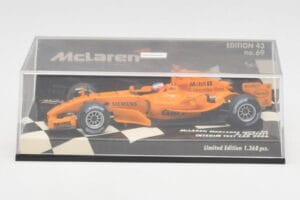McLaren Mercedes MP4-20 G. Paffett Test Car 2006 Minichamps 1:43 530064395 Metall – Bild 5 von 5