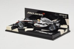 McLaren Mercedes MP4-20 #10 J-P. Montoya Race Car 2005 Minichamps 1:43 530054310 Metall – Bild 3 von 5