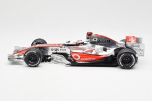 McLaren MP4-21 Mercedes #4 J-P. Montoya Showcar 2006 Minichamps 1:18 MONTOYA002 Metall – Bild 3 von 6