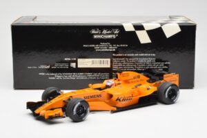 McLaren MP4-21 Mercedes #3 K. Raikkonen Interim Livery 2006 Minichamps 1:18 530061873 Metall – Bild 6 von 6