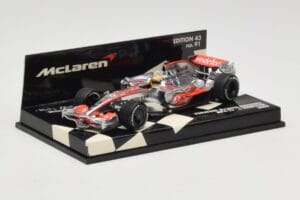 McLaren Mercedes MP4-23 #22 L. Hamilton Race Car 2008 Minichamps 1:43 530084322 Metall – Bild 2 von 5