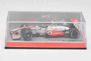 McLaren Mercedes MP4-24 #2 H. Kovalainen Race Car 2009 Minichamps 1:43 503094302 Metall – Bild 5 von 5