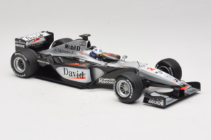 McLaren MP4-15 #2 D. Coulthard F1 2000 Minichamps 1:18 B66962118 Metall – Bild 4 von 6
