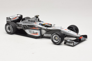 McLaren MP4-15 #1 M. Hakkinen F1 2000 Minichamps 1:18 B66962117 Metall – Bild 4 von 6