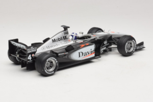 McLaren MP4-16 Mercedes #3 D. Coulthard F1 2001 Hot Wheels 1:18 50199 Metall – Bild 2 von 6