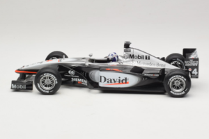 McLaren MP4-16 Mercedes #3 D. Coulthard F1 2001 Hot Wheels 1:18 50199 Metall – Bild 3 von 6