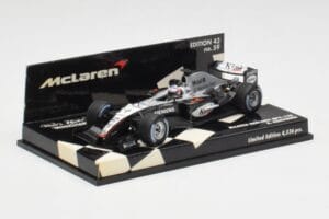 McLaren MP4-19B #6 K. Raikkonen F1 2004 Minichamps 1:43 530044316 Metall – Bild 3 von 5