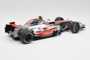 McLaren MP4-22 #2 L. Hamilton Canadian GP Winner 2007 Minichamps 1:18 530071822 Metall – Bild 2 von 6